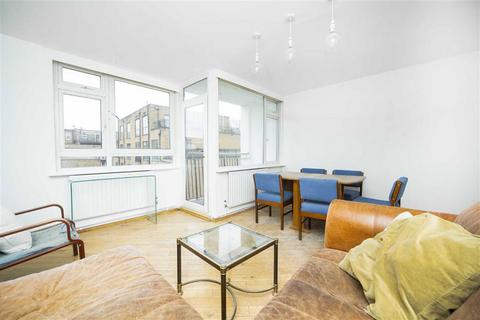 3 bedroom flat to rent, Florida Street, London E2