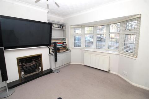 3 bedroom semi-detached house for sale, Park Avenue, Potters Bar EN6