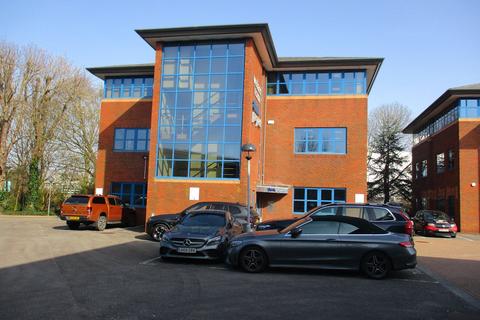 Office to rent, Welland House, Meteor Court, Barnwood, Gloucester, GL4 3GG