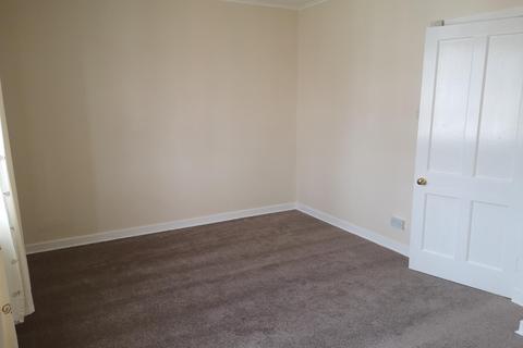 1 bedroom flat to rent, Den Walk, Buckhaven KY8