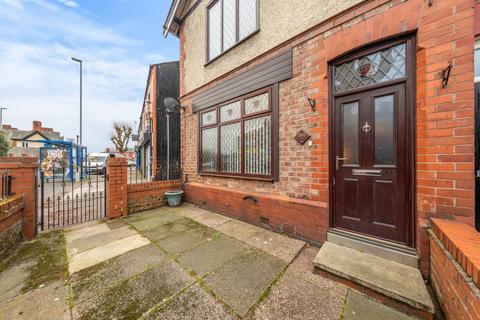 3 bedroom end of terrace house for sale, Padgate Lane, Warrington, WA1