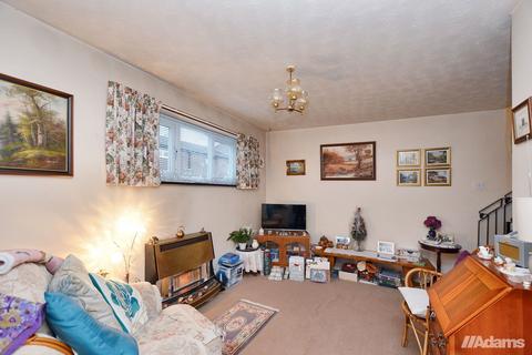 1 bedroom semi-detached house for sale, Clarendon Close, Runcorn