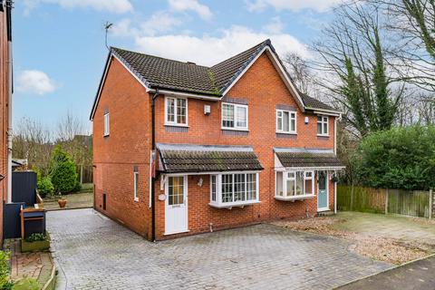 3 bedroom semi-detached house for sale, King George Close, Ashton-In-Makerfield, WN4