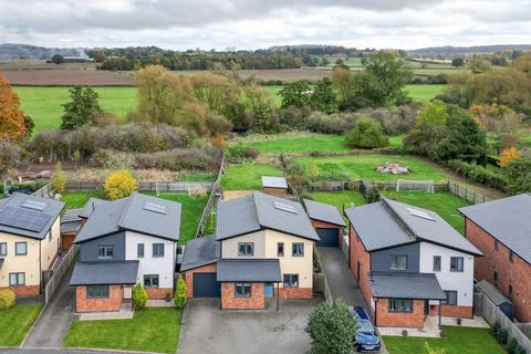 4 Arrow View, Studley, B80 7FH