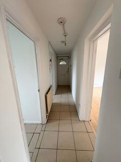 undefined, Queens Drive, Bedford, Bedfordshire