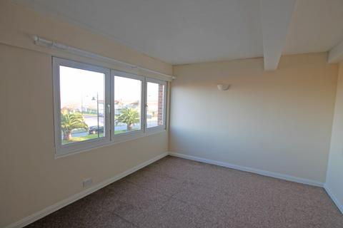 1 bedroom flat to rent, Castle Street, Ryde