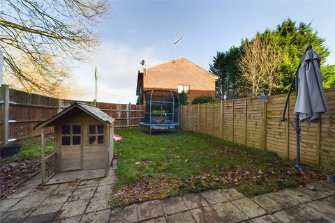 3 bedroom semi-detached house for sale, Colliston Walk, Calcot, Berkshire, RG31