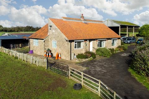 3 bedroom detached bungalow for sale, Kirklington Road, Hockerton, Southwell