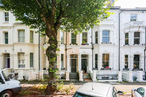 2 bedroom flat to rent, Tisbury Road, Hove, East Susssex, BN3