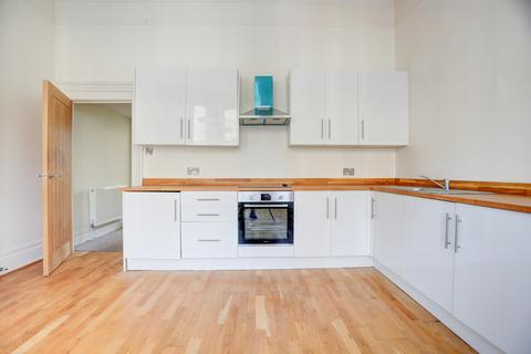 2 bedroom flat to rent, Tisbury Road, Hove, East Susssex, BN3