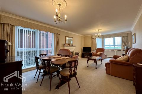 3 bedroom apartment to rent, Riversdale Lodge, 37 East Beach, Lytham St. Annes, Lancashire