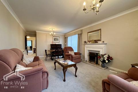 3 bedroom apartment to rent, Riversdale Lodge, 37 East Beach, Lytham St. Annes, Lancashire