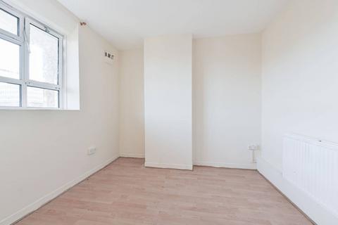 3 bedroom flat for sale, Elmington Estate, Camberwell, London, SE5