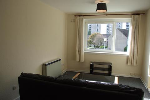 2 bedroom flat to rent, Oldcroft Place, Hilton, Aberdeen, AB16