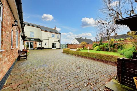 5 bedroom detached house for sale, Fairfield Crescent, Sawley