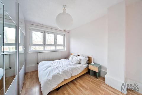 2 bedroom flat to rent, Adams Gardens Estate, Rotherhithe, SE16