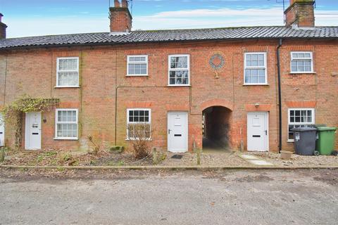 2 bedroom cottage to rent, The Street, Swanton Novers