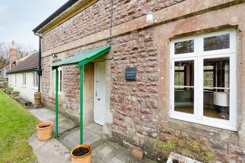 3 bedroom detached house to rent, Station House, Masbury, Nr Wells