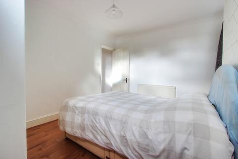 1 bedroom flat for sale, Bushey Mill Lane, Watford WD24