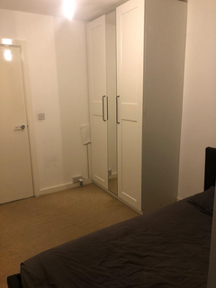 1 bedroom in a house share to rent, Lawes Way, Barking IG11