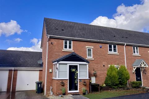 3 bedroom semi-detached house for sale, Golden Orchard, Halesowen