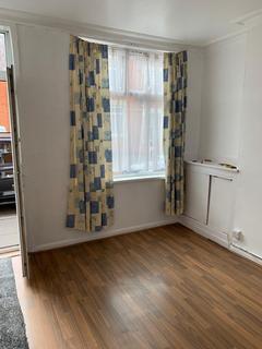 3 bedroom terraced house to rent, 3 Bed – Terrace House – Western Road, Leicester, LE3 0GB. £1195 PCM