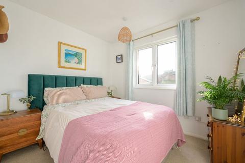 2 bedroom coach house for sale, Swan Court, Ross-on-Wye