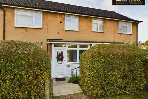 3 bedroom terraced house for sale, Featherstone Close, Potters Bar