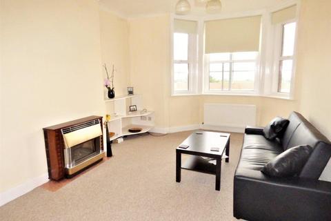 1 bedroom apartment to rent, South Terrace, Littlehampton BN17