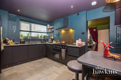 23 Vale View, Royal Wootton Bassett, Swindon, SN4 7BY