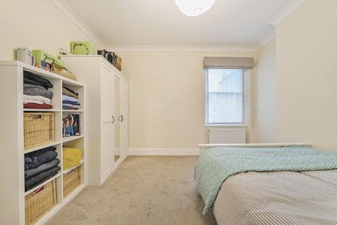 2 bedroom flat for sale, Vera Road, Fulham