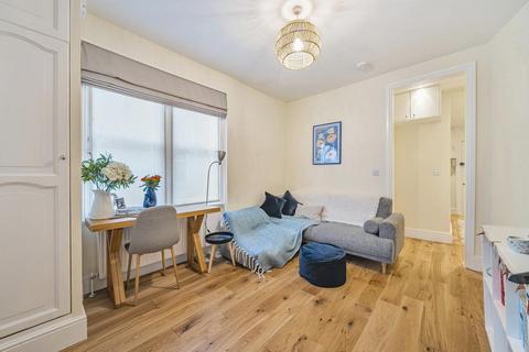 2 bedroom flat for sale, Vera Road, Fulham