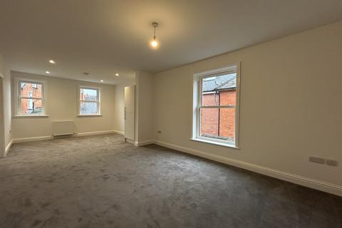 2 bedroom flat to rent, Dorchester