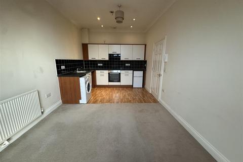 1 bedroom flat to rent, Harrow Road, Middlesbrough