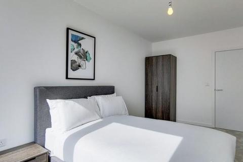 3 bedroom flat for sale, 16 Shipbuilding Way, London, Greater London, E13, London E13