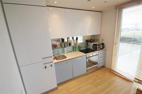 Studio for sale, New River Avenue, Hornsey N8