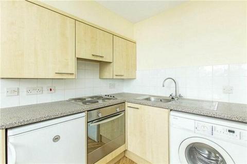 1 bedroom flat to rent, Clapham Road, London SW9