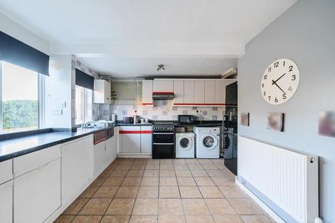 3 bedroom terraced house for sale, Chobham,  Surrey,  GU24