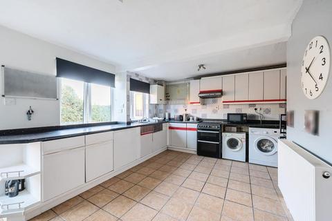 3 bedroom terraced house for sale, Chobham,  Surrey,  GU24