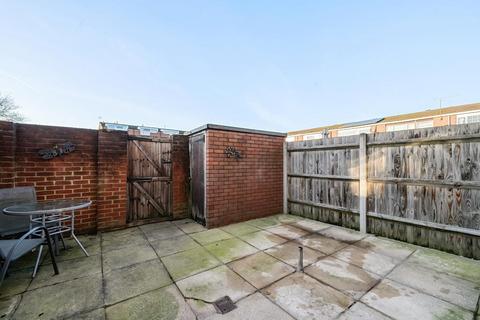 3 bedroom terraced house for sale, Chobham,  Surrey,  GU24