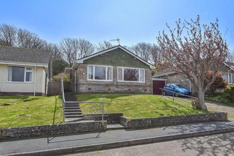 2 bedroom bungalow for sale, Greenlydd Close, Niton