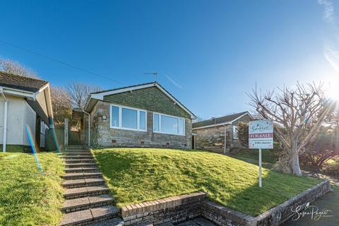 2 bedroom bungalow for sale, Greenlydd Close, Niton