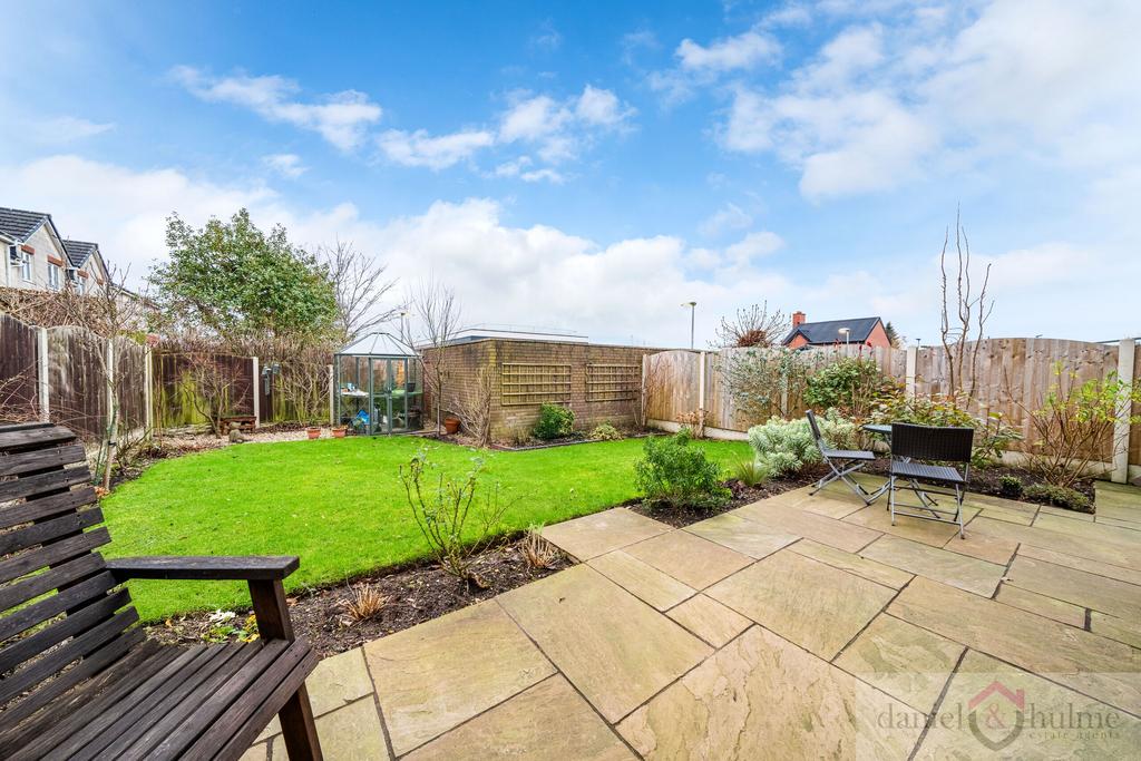 Springfield Close-4