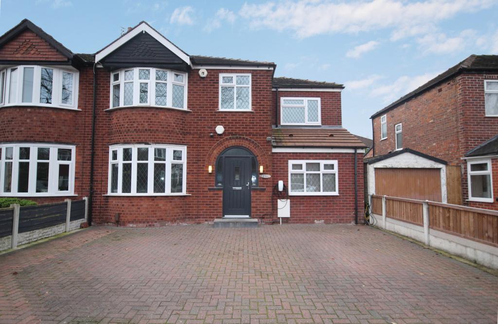 4/5 Bedroom Semi Detached for Sale