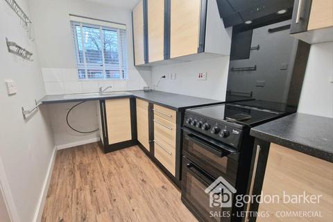 2 bedroom end of terrace house for sale, Bramshaw Gardens, Bournemouth BH8