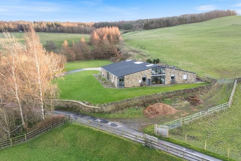 4 bedroom detached bungalow to rent, Thick Hollins Road, Holmfirth HD9