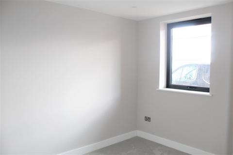 2 bedroom apartment to rent, Lion Road, Bexleyheath, Kent, DA6