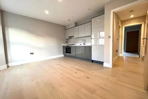 2 bedroom apartment to rent, Lion Road, Bexleyheath, Kent, DA6