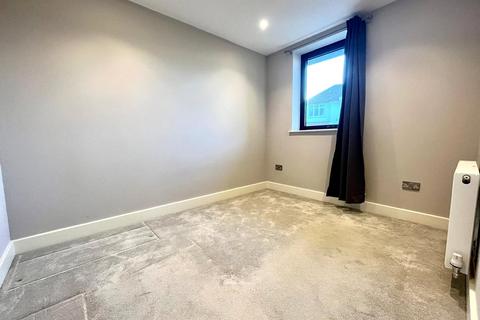 2 bedroom apartment to rent, Lion Road, Bexleyheath, Kent, DA6