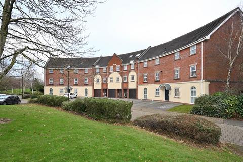 2 bedroom flat for sale, Holland House Road, Preston PR5